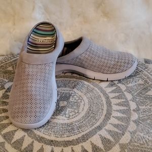 Dansko size 36 slip ons